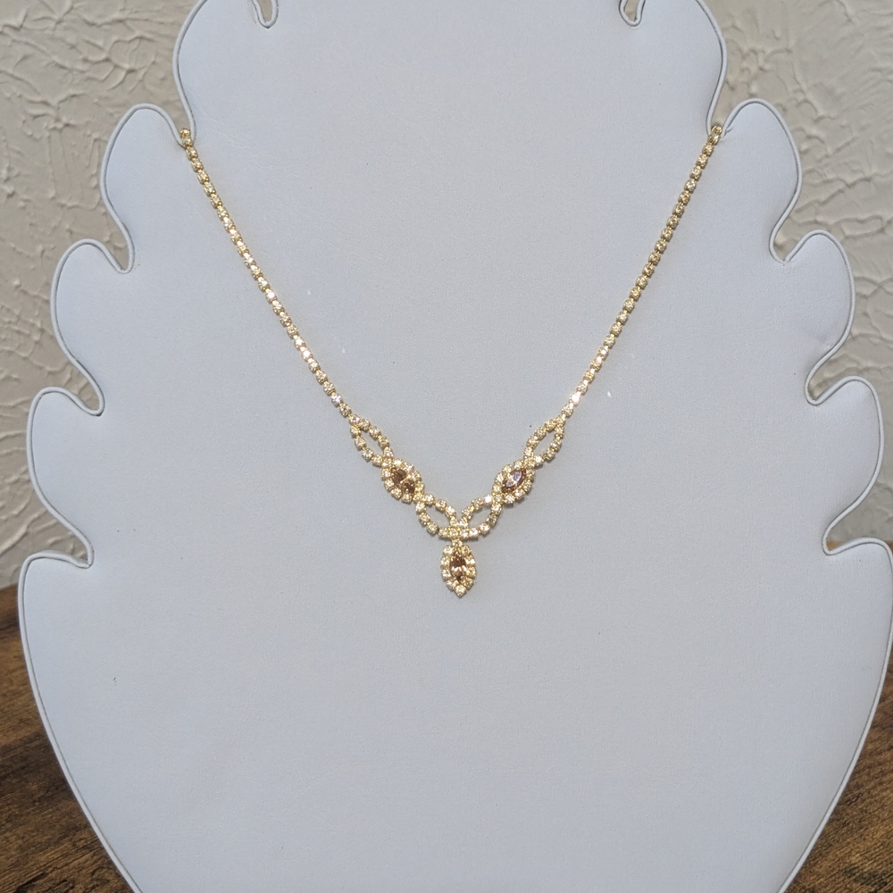Elegant Antique Gold Rhinestone Necklace